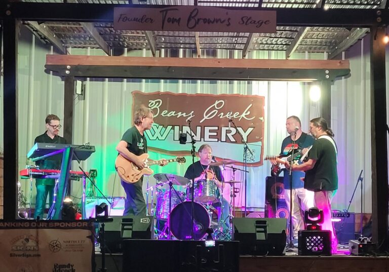 Zentrance performing live at Beans Creek Winery